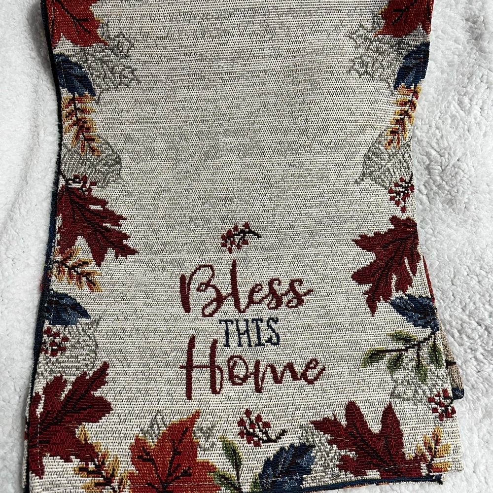 BLESS THIS HOME PLACEMENT MATS & TABLE RUNNER - Picture 4 of 5